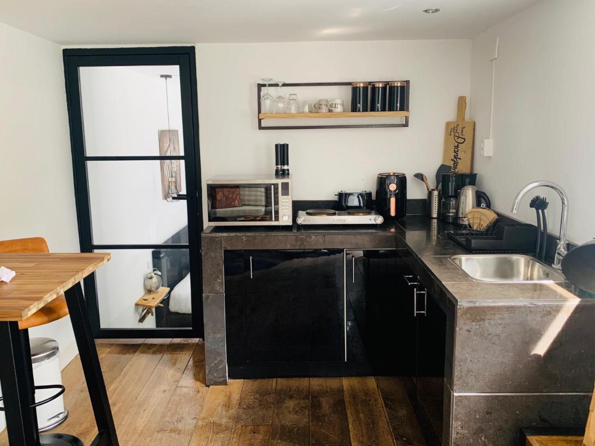 זנדוורט Finch Guesthouse מראה חיצוני תמונה
